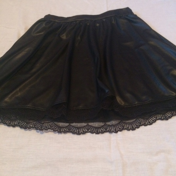 SOLD Black Pleather Skirt - Picture 3 of 3