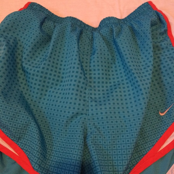Nike Shorts - Picture 2 of 2
