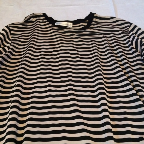 SOLD Black and Tan Top - Picture 2 of 2