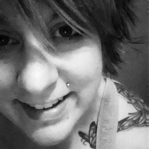 Meet your Posher, Liz