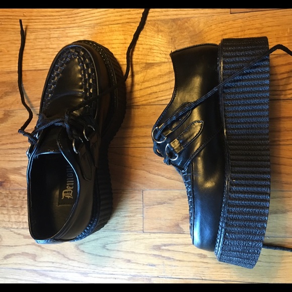 Black platform creeper shoes NWOT