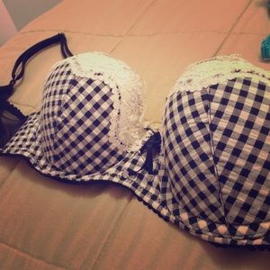 Victoria secret balconet