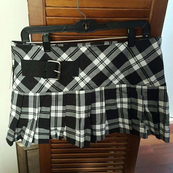 Plaid skirt