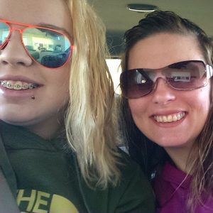 Meet your Posher, Rayna