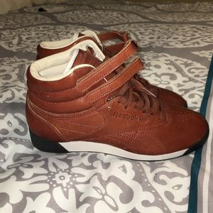 Reebok Classic Sneakers