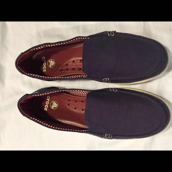 Women's Walu II Canvas Loafer