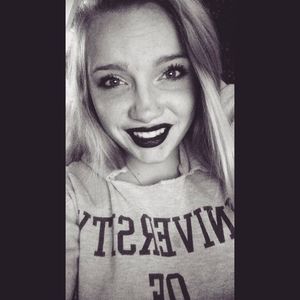 Meet your Posher, Allie