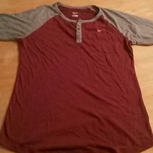 Nike 3/4 sleeve