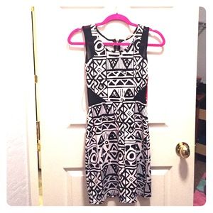 Love Blossom Short Aztec Dress