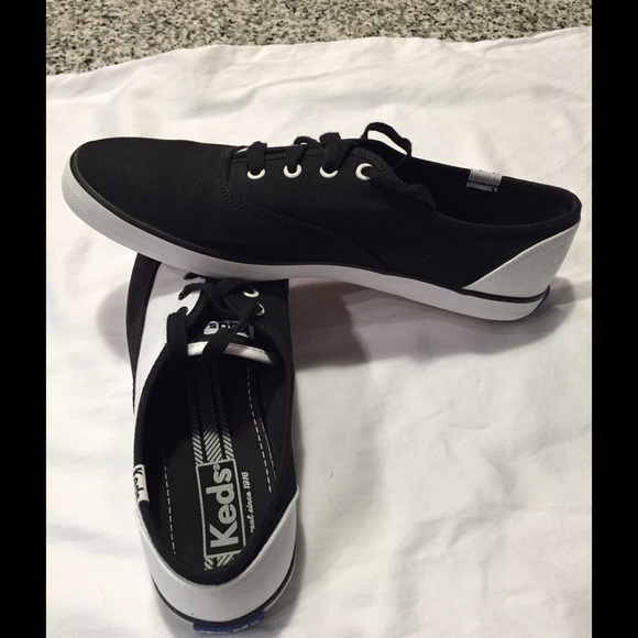 KEDS CUSTOM CHAMPION LACE UP CANVAS