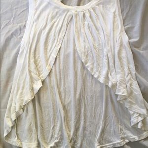 Brandy Melville tank top w back cut