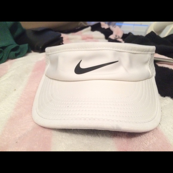 White visor