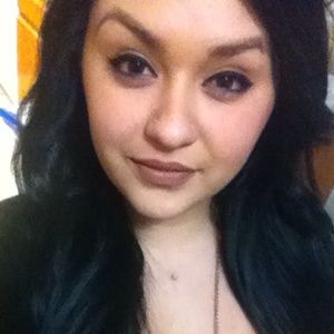 Meet your Posher, Nikki