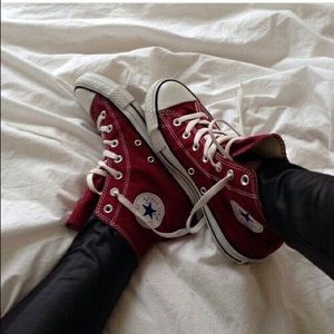 Maroon high top converse