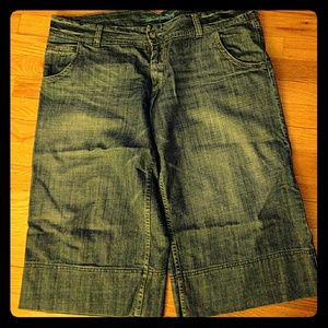 American Eagle wide leg capris