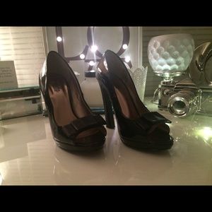 NWOT Charlotte Russe heels size 7