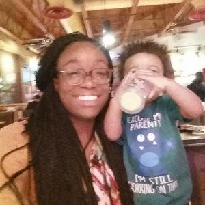 Meet your Posher, Julissa