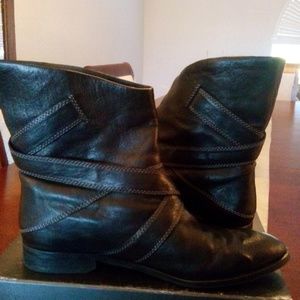 Vince Camuto boots