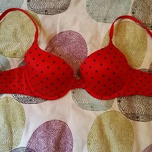 Victoria's secret lined showstopper demi bra 32D