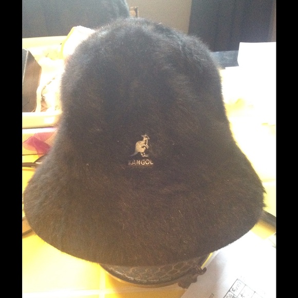 Cashmere kangol hat