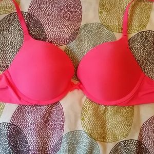 Victoria's secret hot pink push-up bra 34C