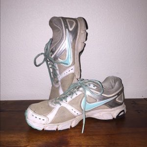 Nike Downshifter 4 White and Teal