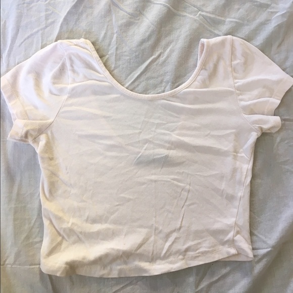 Brandy Melville crop top