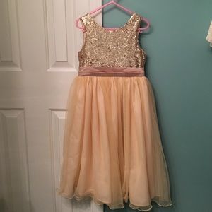 Gold girls size 5 flower girl dress