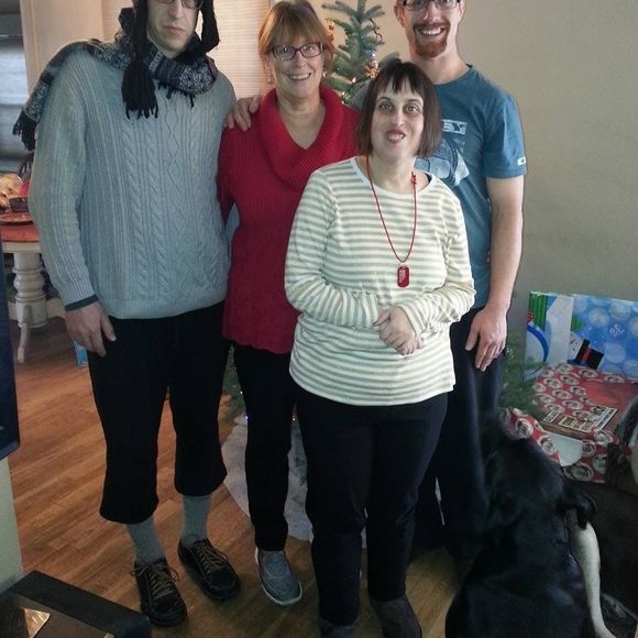 Meet your Posher, Janet - Picture 1 of 1