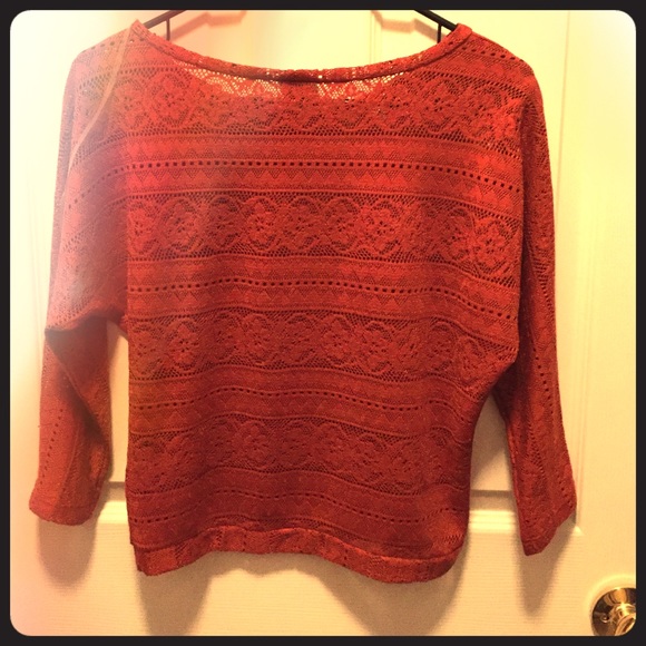 3 quarter sleeved burnt orange top - Picture 1 of 3