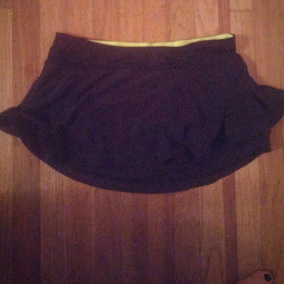Lulu athletic workout skirt