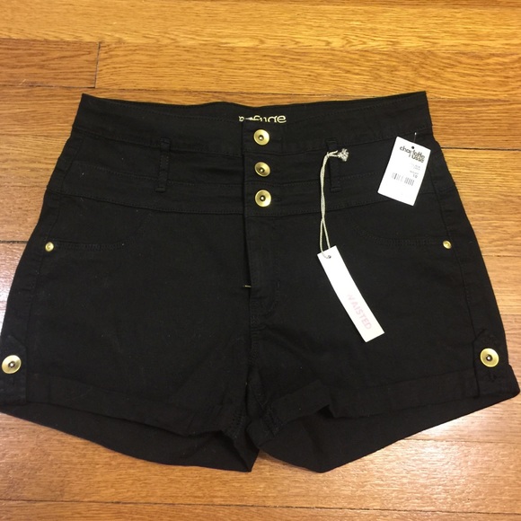 High waisted black denim stretch shorts gold