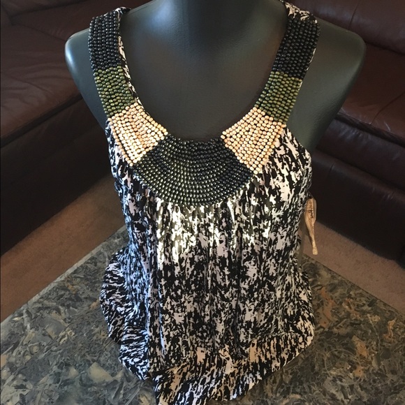 Beautiful tank top with beaded collar