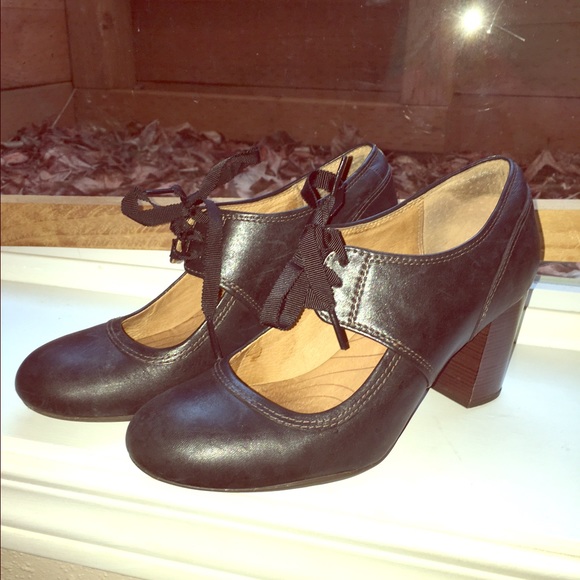 Clarks heels. Perfect for everything!