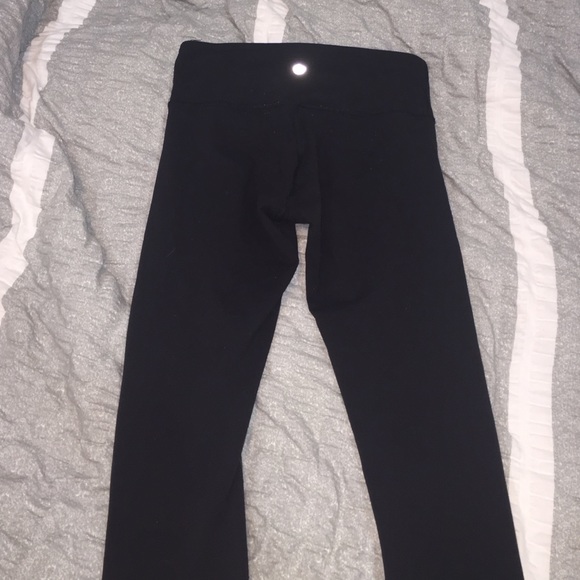 Size 2 lulu lemon leggings! Authentic