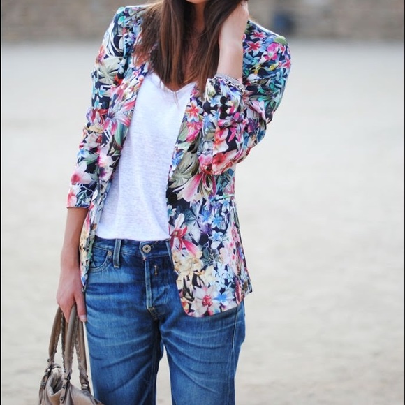 Zara Jackets & Blazers - Zara Tropical Floral Print Blazer Size XS