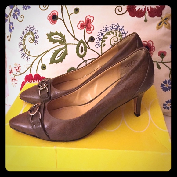 Circa( Joan&david) shoes - Picture 1 of 4