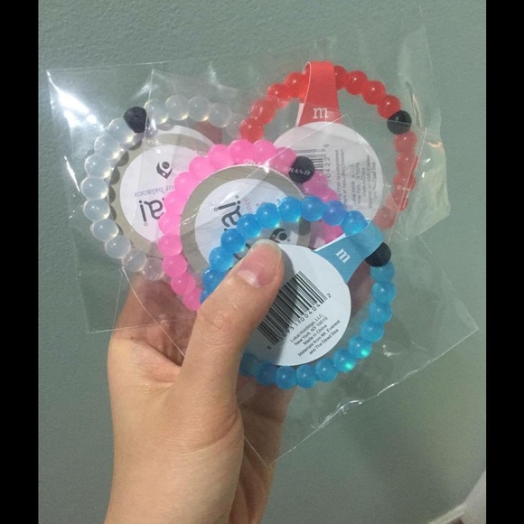 Bundle 4 bracelets - Picture 2 of 2