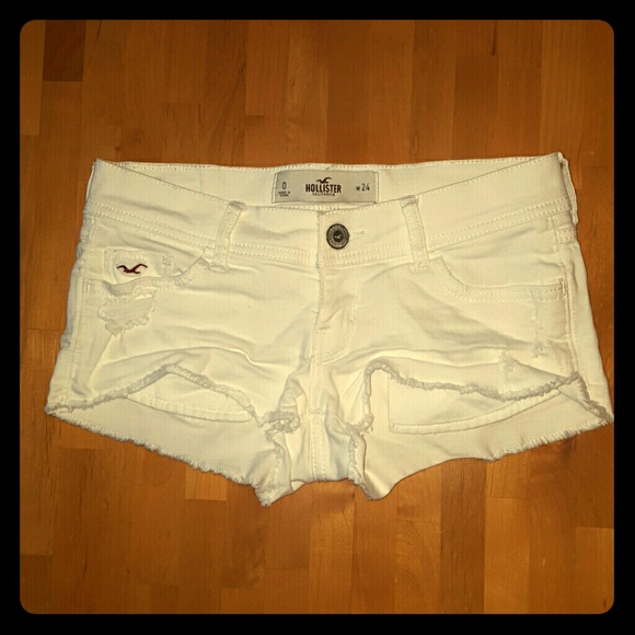 White Hollister shorts - Picture 1 of 3