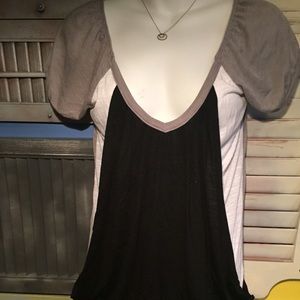 Vneck vanity top