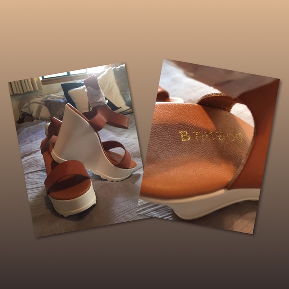 New never worn bamboo shoes!
