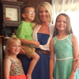 Meet your Posher, Suzanne