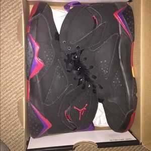 Jordan retro Raptor 7s