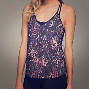 Lululemon Breezy Singlet multicolor size 4