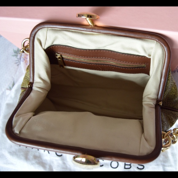 Auth Marc Jacobs Python Little Stam Bag - image 4