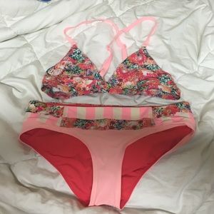 Lululemon floral bikini