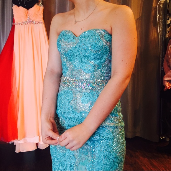 Aqua/teal prom dress - Picture 3 of 3