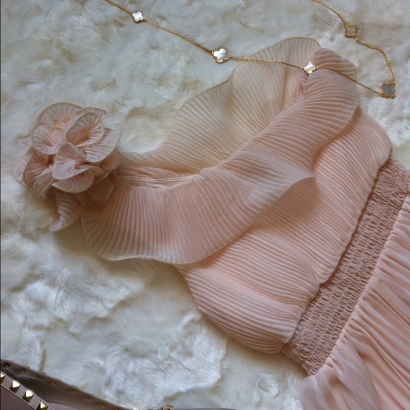 NWOT Nude Flowy Chiffon Short Dress - Picture 2 of 4