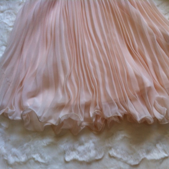 NWOT Nude Flowy Chiffon Short Dress - Picture 3 of 4