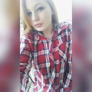 Meet your Posher, Coy